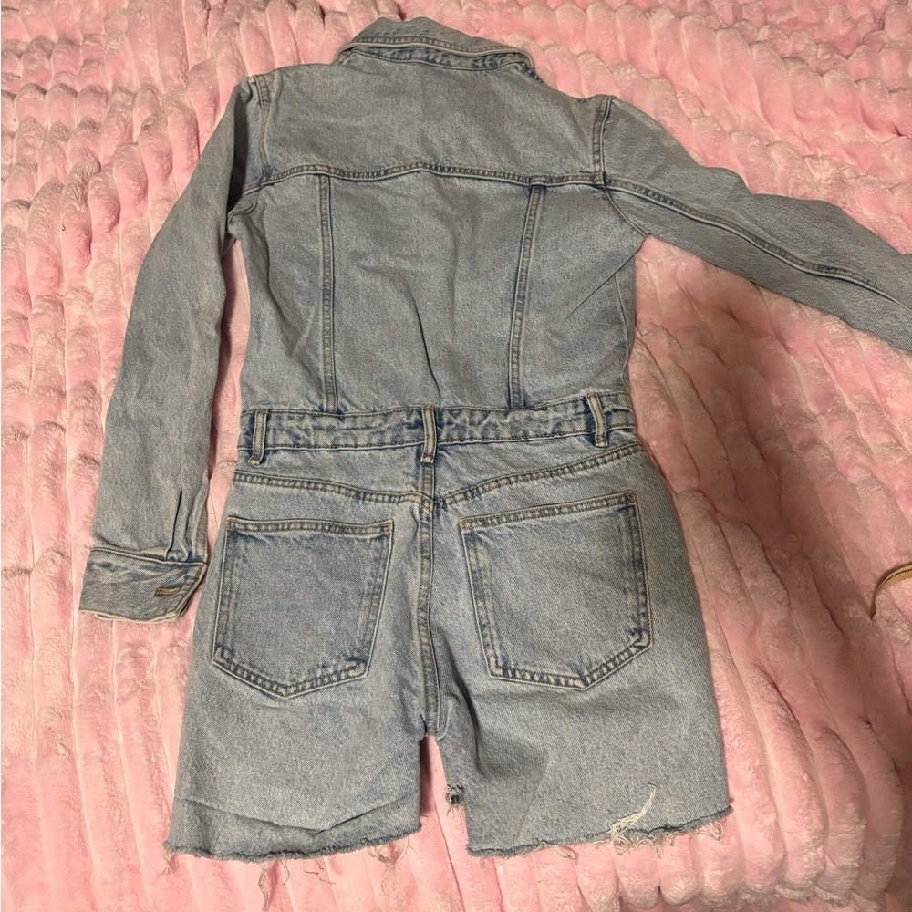 Zara Light Blue Denim short Overalls xs #y2k #westeren
#denim #grunge - Picture 10 of 14